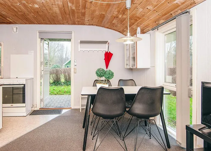 4 Person In Grindsted-by Traum Vakantiehuis